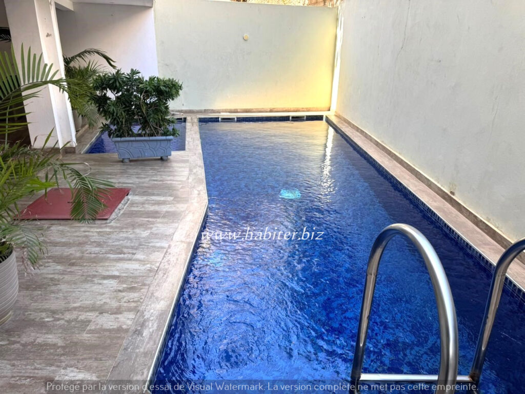 Appartement de 147m2 à vendre à Sacré-cœur 1
