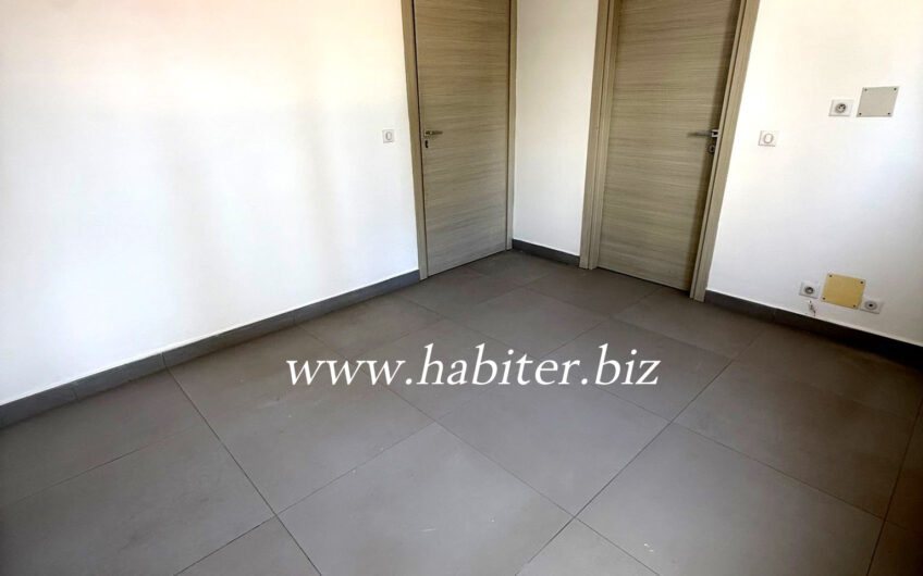 Magnifique Duplex à louer au Point E