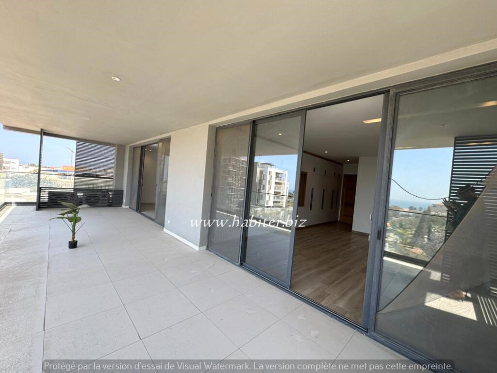 Appartement vue sur mer à louer à Mermoz