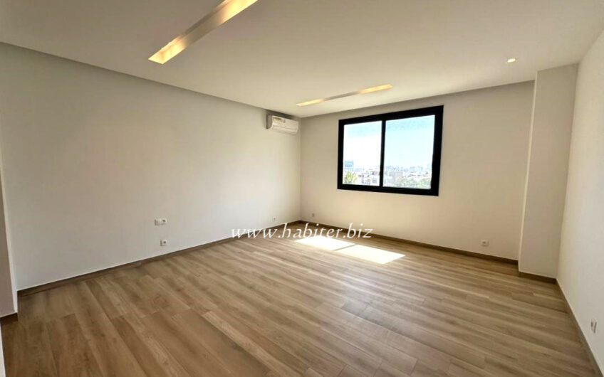 Appartement vue sur mer à louer à Mermoz