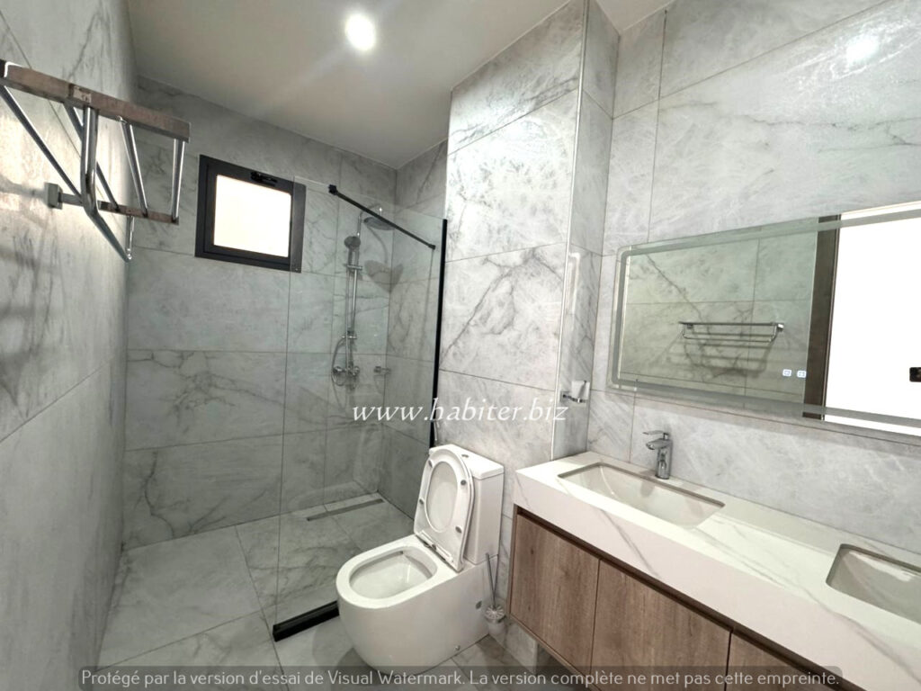 Appartement à louer à Mermoz