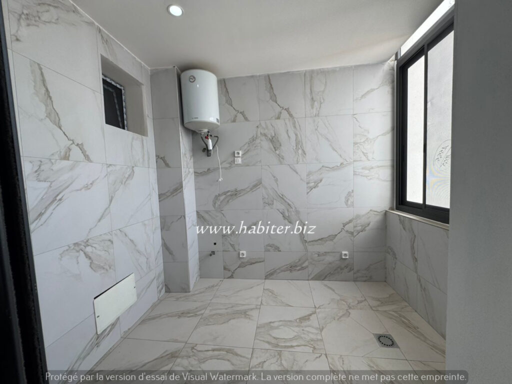 Appartement à louer à Mermoz