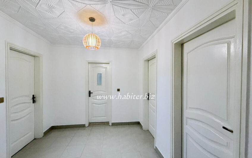 Appartement spacieux à vendre au cœur de à Cité Keur Gorgui