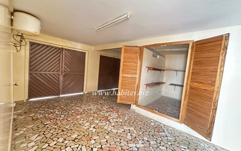 Villa à louer aux Almadies