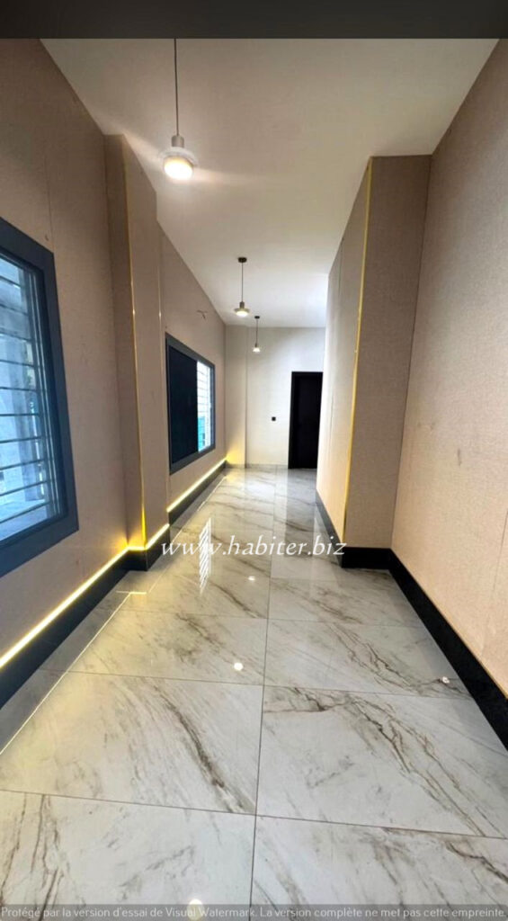 Appartement à louer au Point E