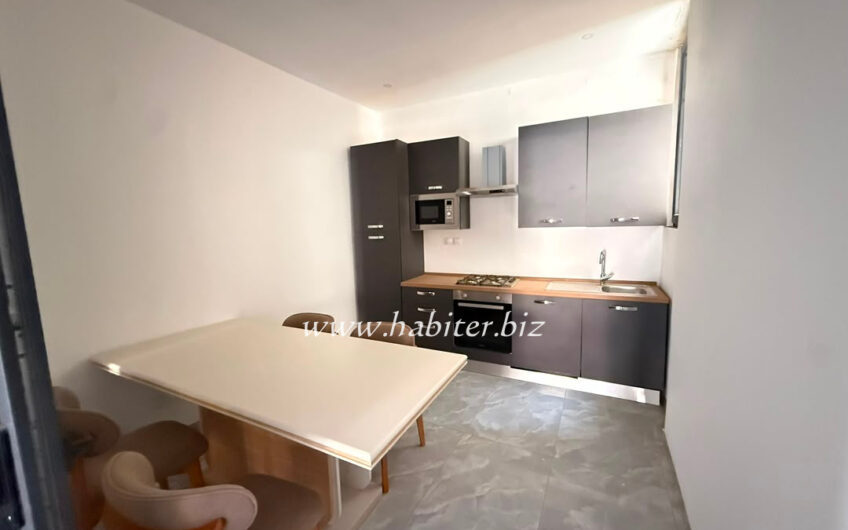 Appartement à louer à la zone de recasement
