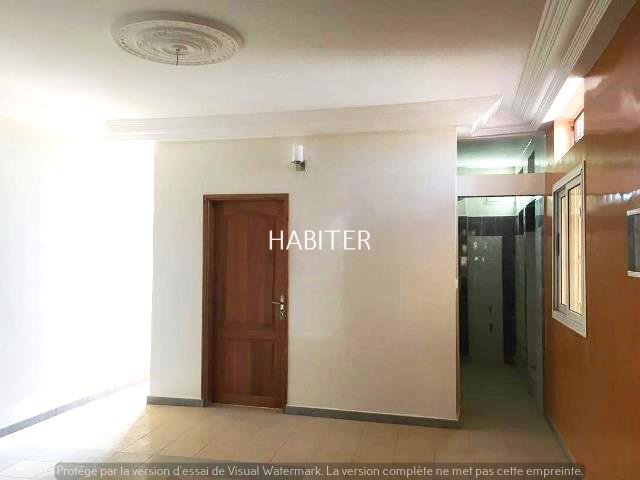 Appartement à louer à Keur Massar