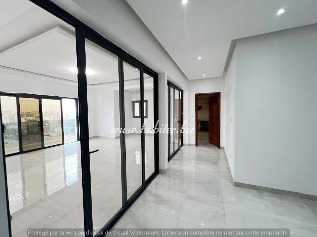 Appartement haut standing à louer à liberté 1 prés du CASINO