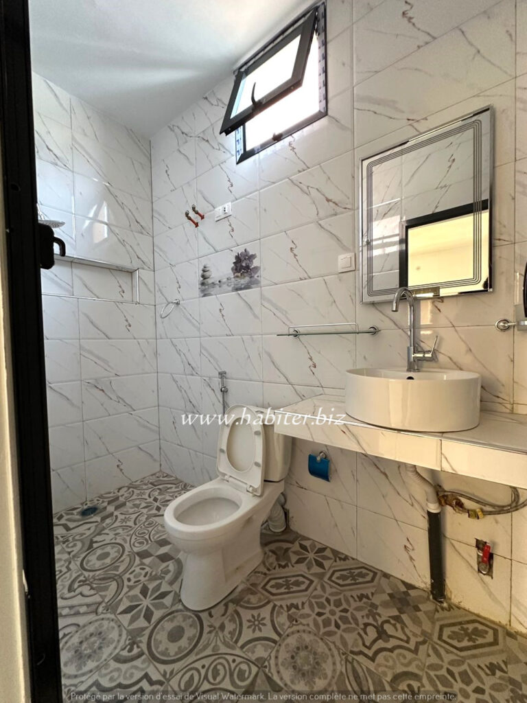 Appartement à louer à la cité BIAGUI