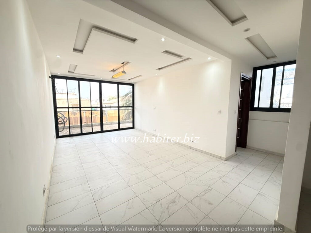 Appartement à louer à front de terre
