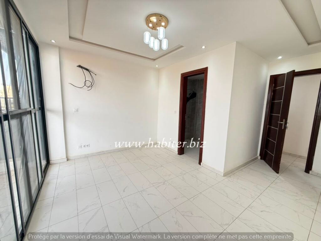 Appartement à louer à front de terre