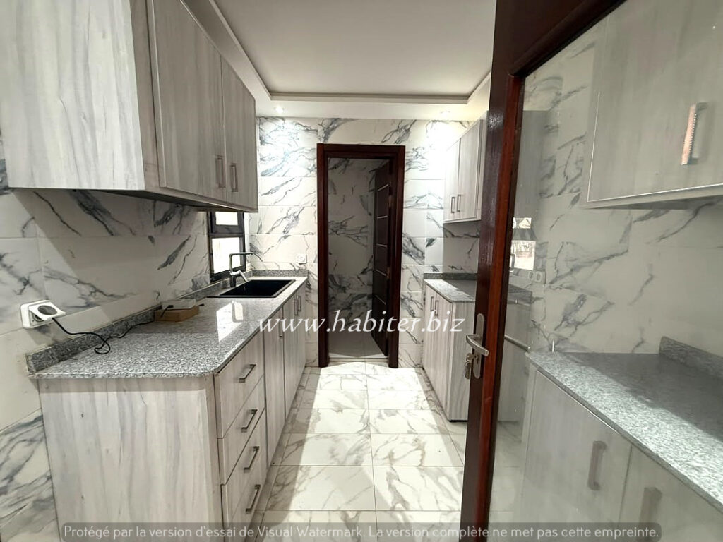 Appartement à louer à front de terre