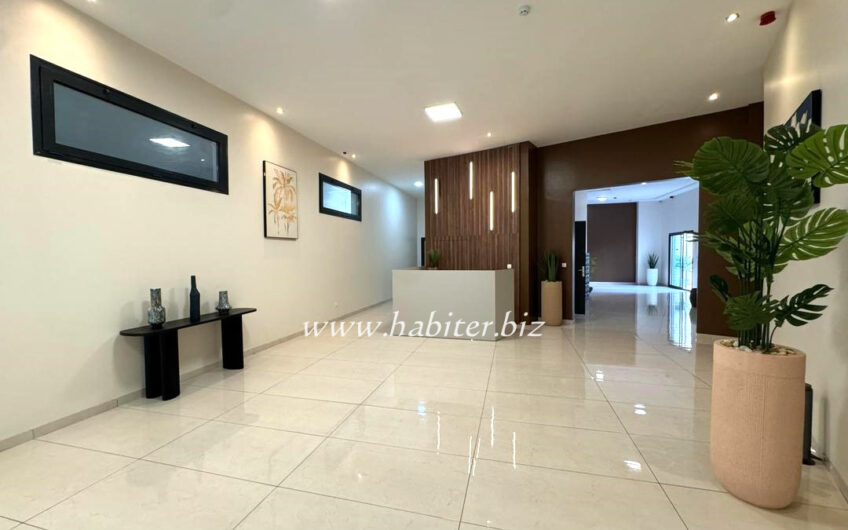 Appartement meublé à louer au Point E