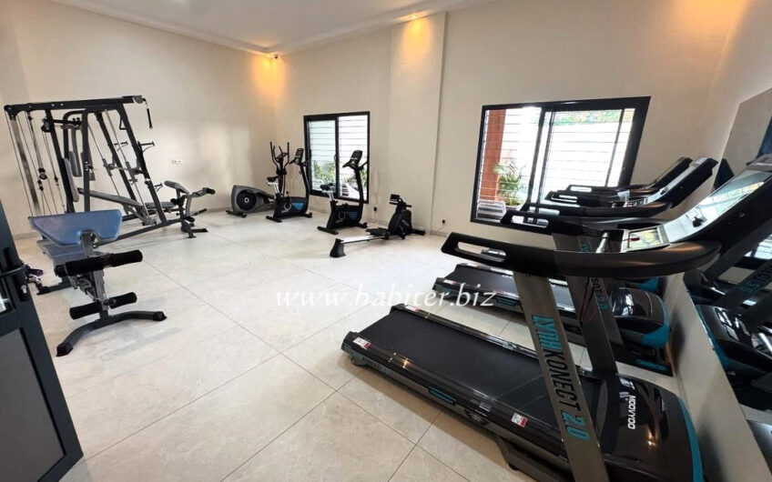 Appartement meublé à louer au Point E