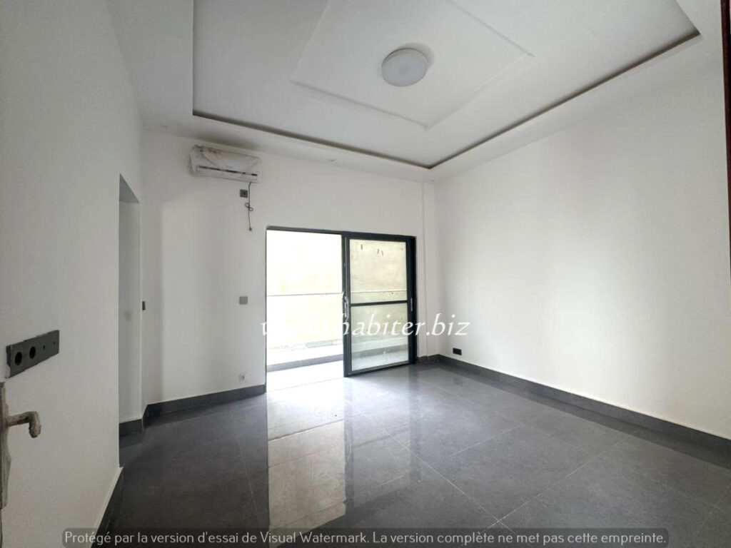 Appartement F3 à louer à la zone de Recasement