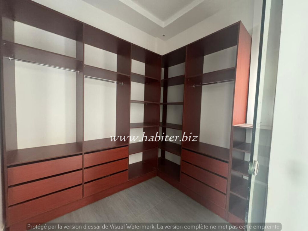 Appartement F3 à louer à la zone de Recasement