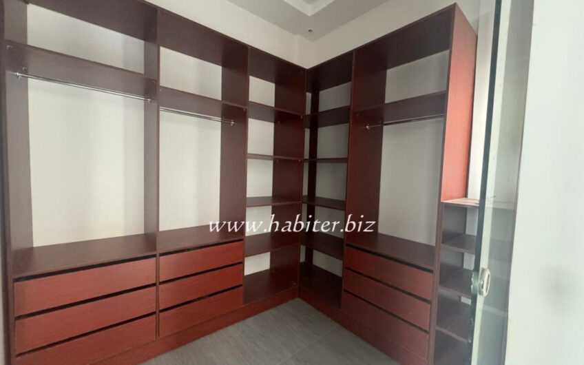 Appartement F3 à louer à la zone de Recasement