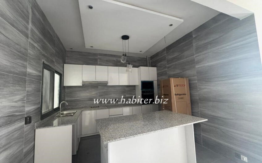 Appartement F3 à louer à la zone de Recasement