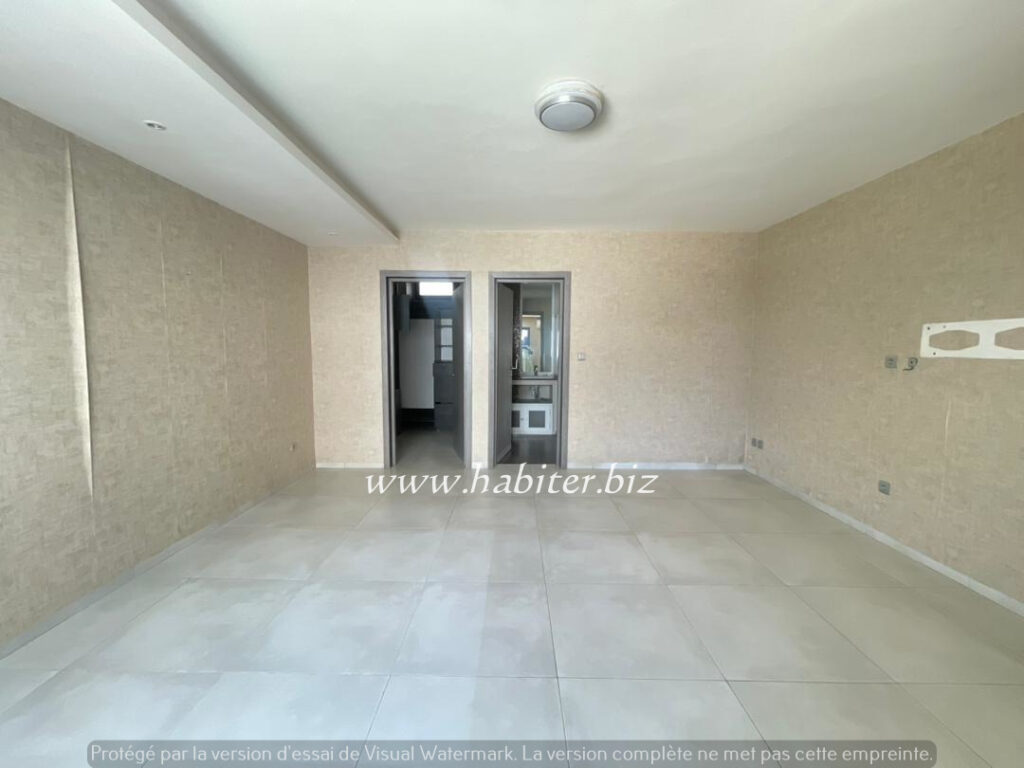 Appartement à louer sur Yoff onomo
