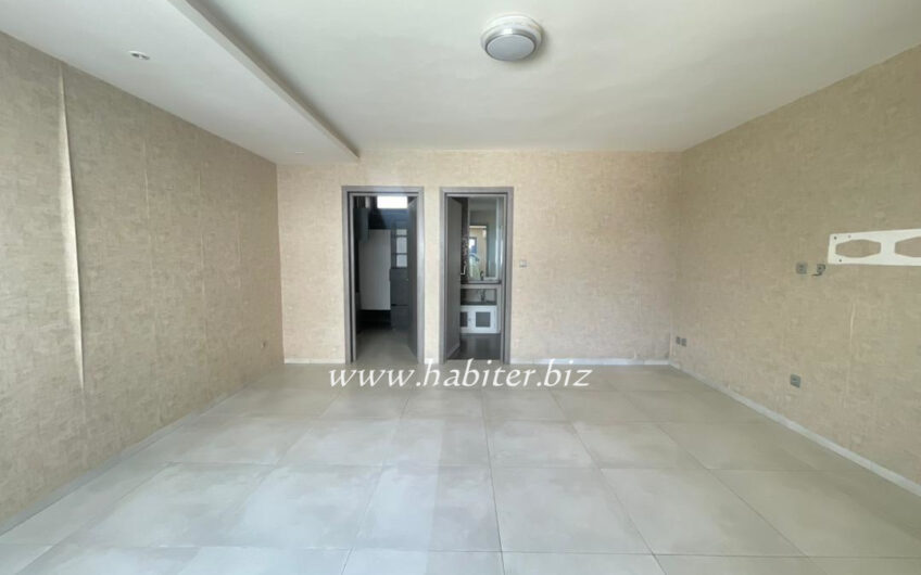 Appartement à louer sur Yoff onomo