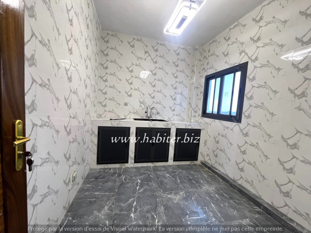 Penthouse de standing à louer à Fann Hock avec vue sur mer