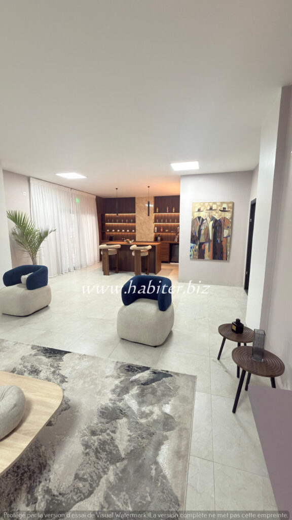 Appartement à louer à Amitié 1
