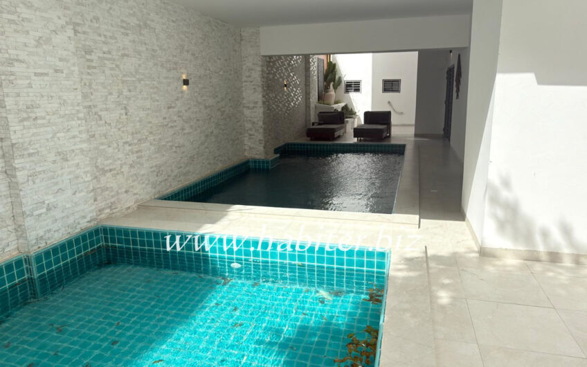 Appartement à louer à Amitié 1