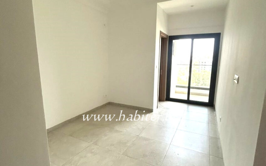 Appartement à louer à Amitié 1