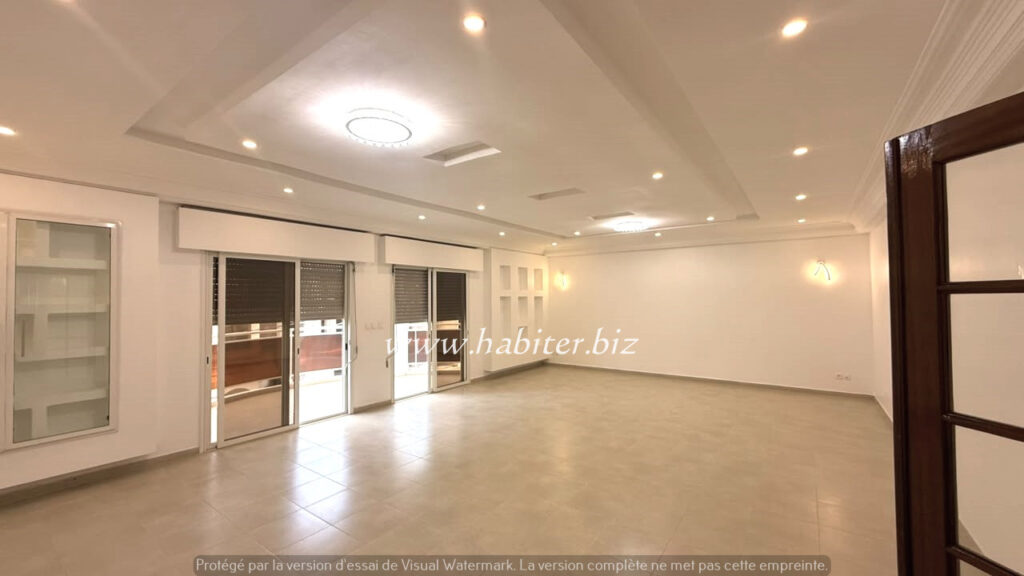 Appartement à louer au 2ème étage à Ngor