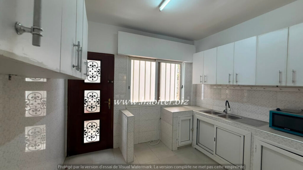 Appartement à louer au 2ème étage à Ngor