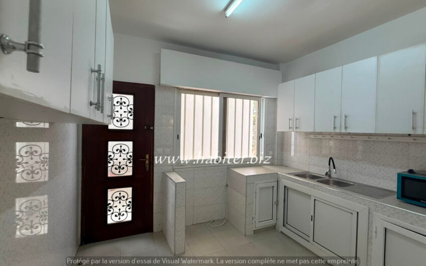 Appartement à louer au 2ème étage à Ngor