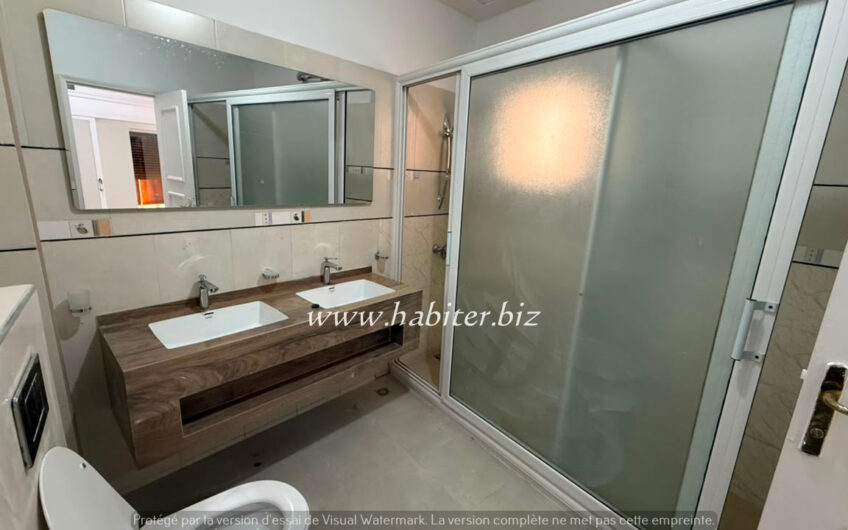 Appartement à louer au 2ème étage à Ngor