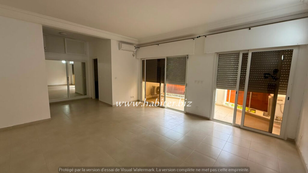 Appartement à louer au 2ème étage à Ngor