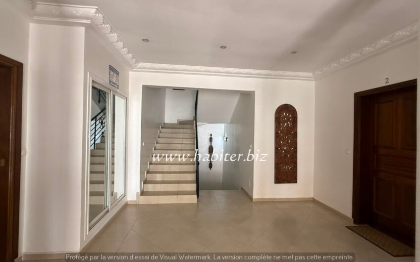 Appartement à louer au 2ème étage à Ngor