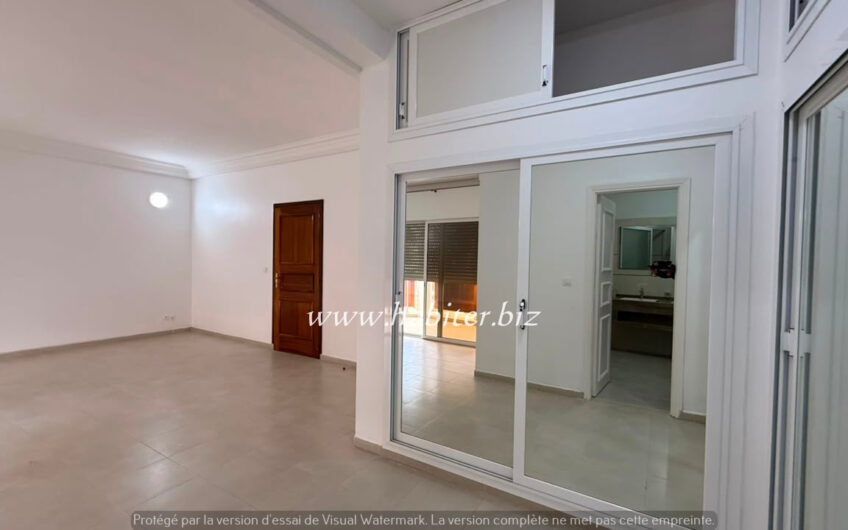 Appartement à louer au 2ème étage à Ngor