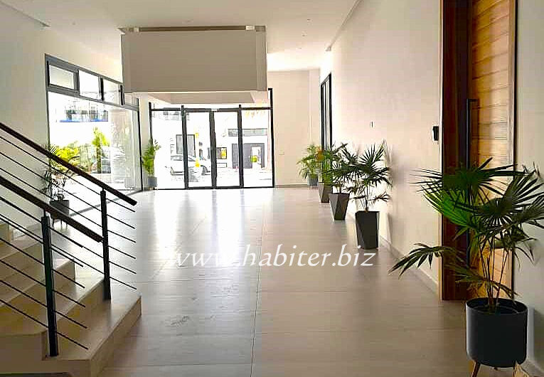 Appartement F4 à louer aux Almadies