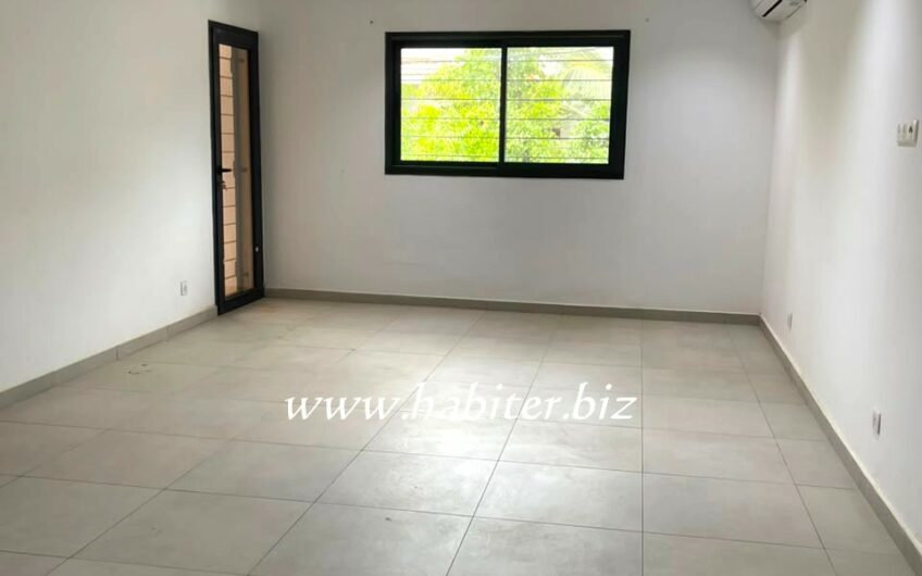 Appartement F4 à louer à Ngor Almadies