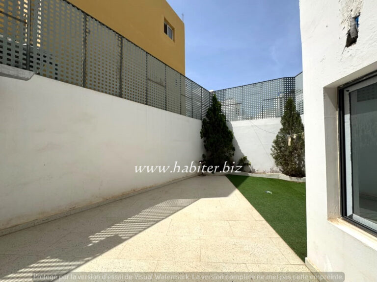 Villa R+1 à louer à la cité Horizon VDN