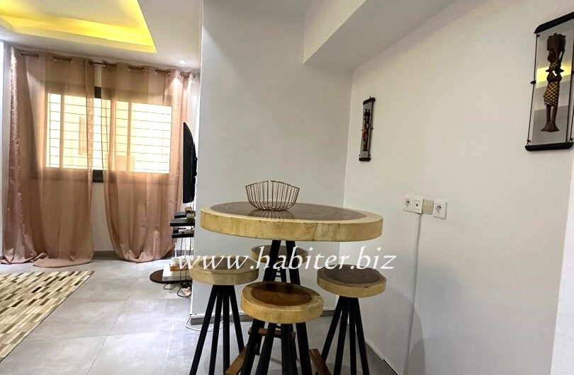 Studio meublé à loué au Virage avec vue sur mer