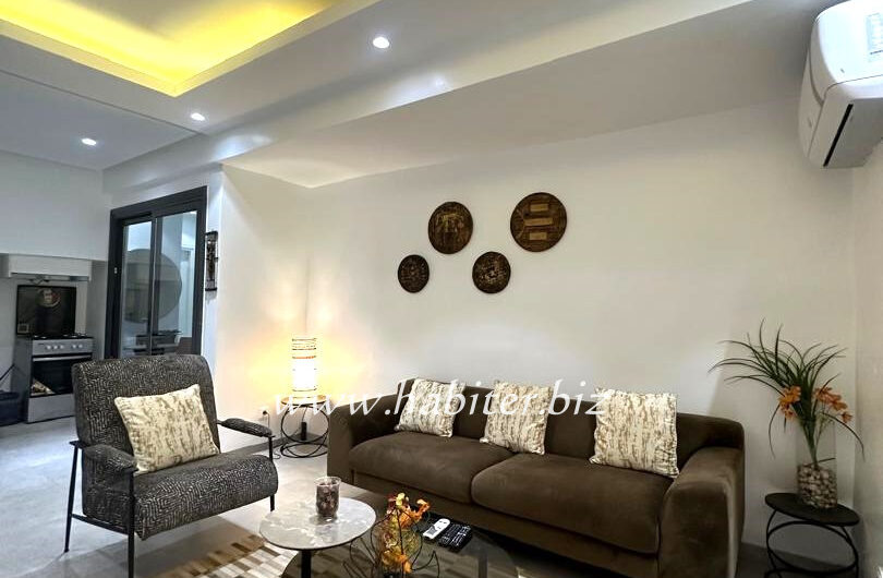 Studio meublé à loué au Virage avec vue sur mer