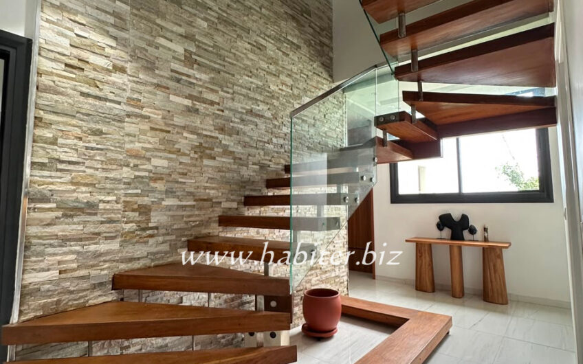 Appartement Duplex meublé à louer au Virage avec vue mer