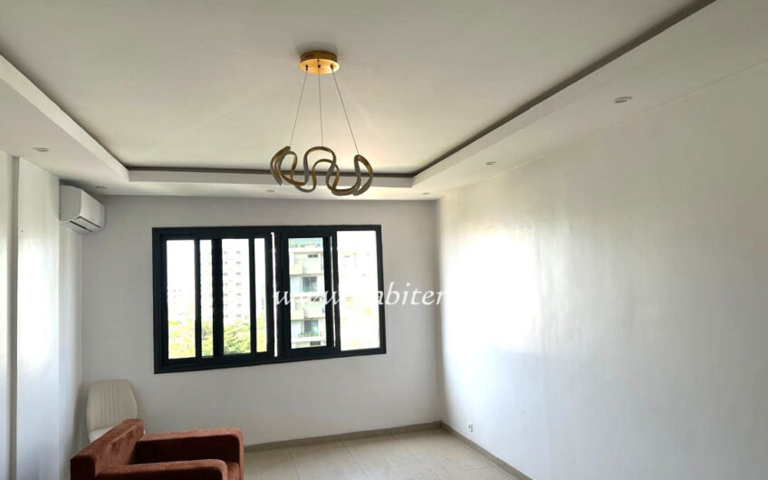 Appartement à louer au Point E avec vue mer