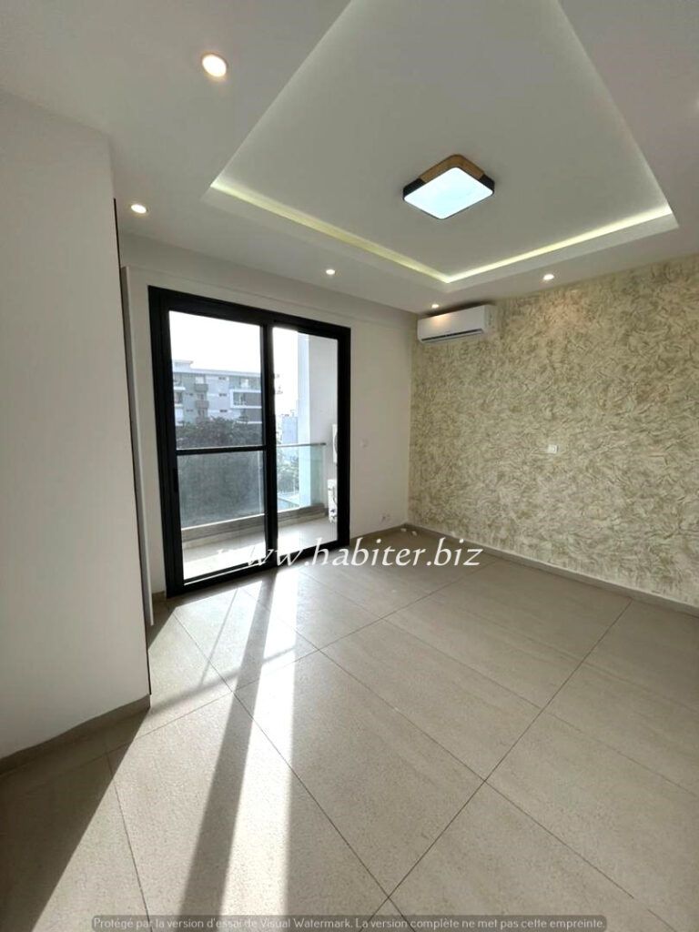 Appartement à louer à Amitié 1