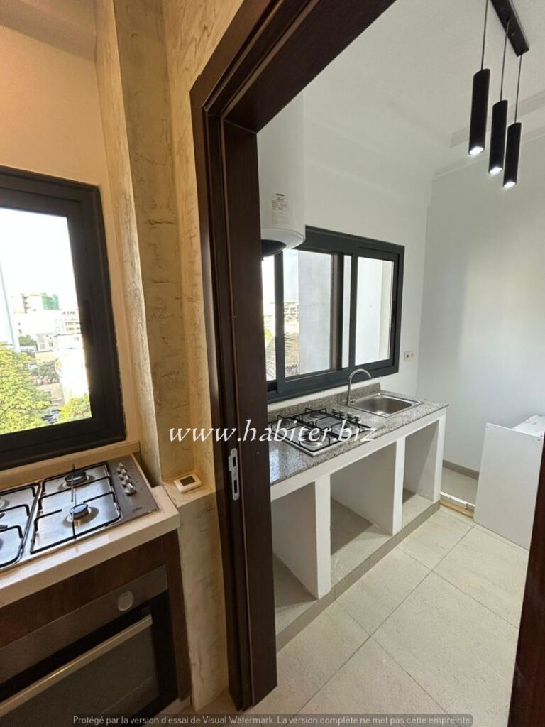 Appartement à louer à Amitié 1