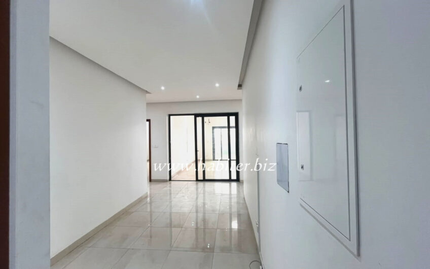Appartement à louer à la Sicap liberté 1