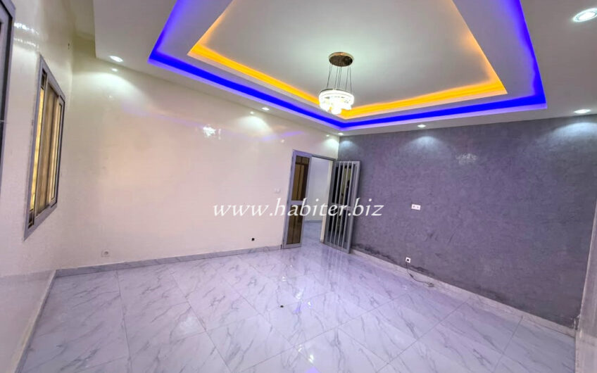 Appartement à louer à la cité Sata Holding Baobab Zac Mbao