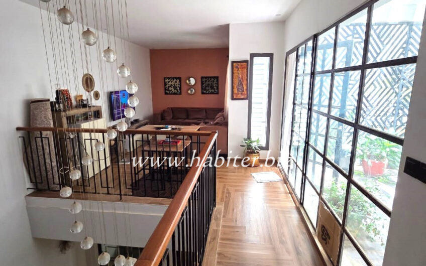 Appartement duplex à louer aux Almadies à la zone de recasement
