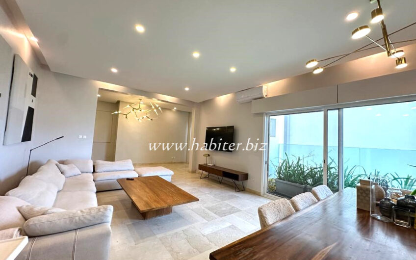 Appartement vide à louer aux Almadies rte du KING FAHD