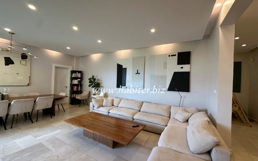 Appartement vide à louer aux Almadies rte du KING FAHD