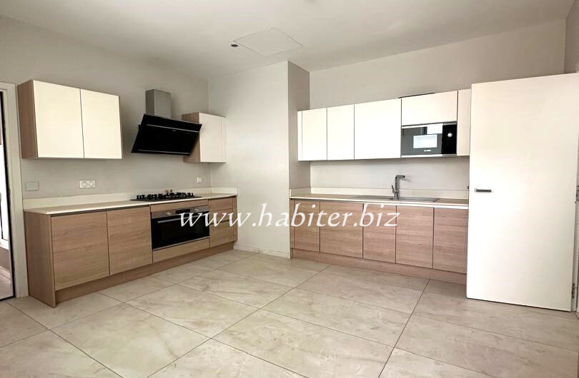 Appartement à louer à Fann Mermoz